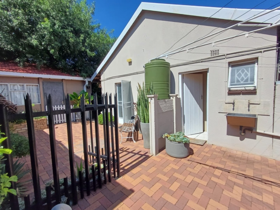3 Bedroom Property for Sale in Stilfontein North West